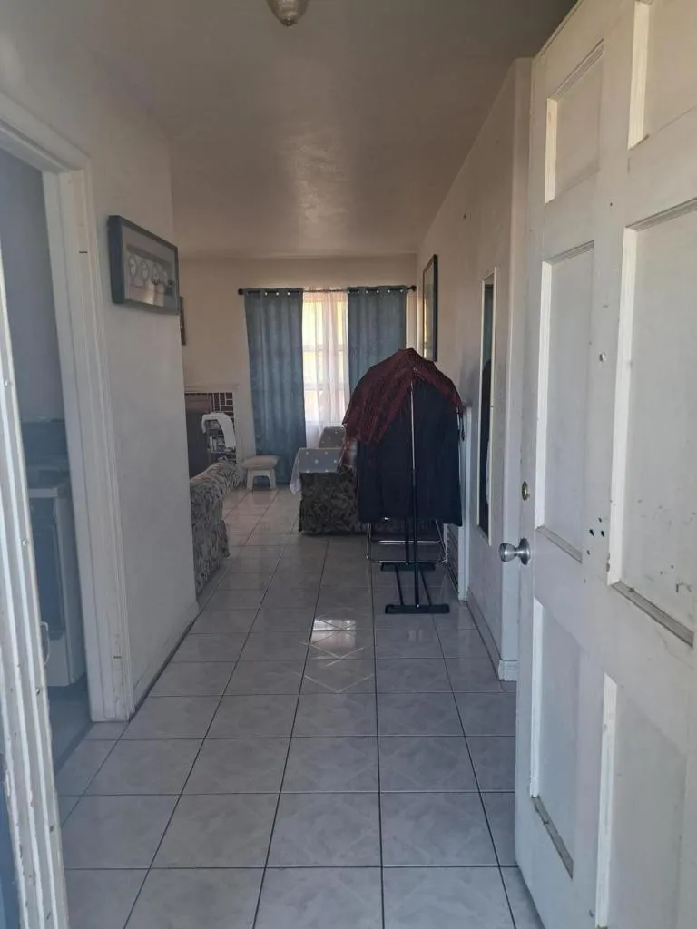 4267 East Sunny Dunes Rd, Palm Springs, California 92264 home-pic-6